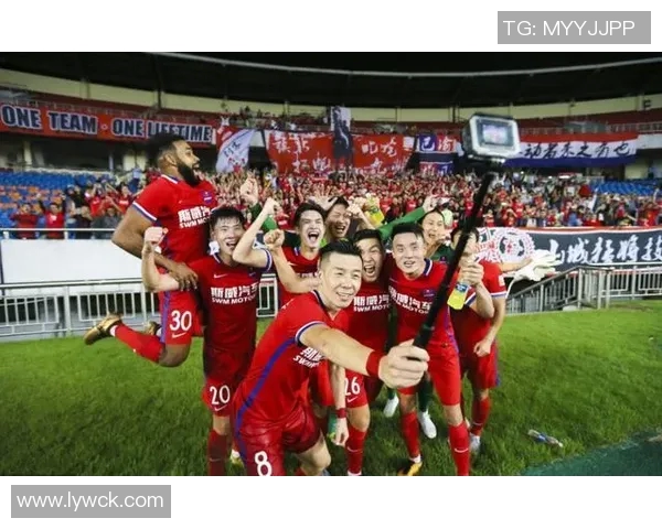 北京足球队以69分稳居精英赛积分榜首位争冠形势明朗